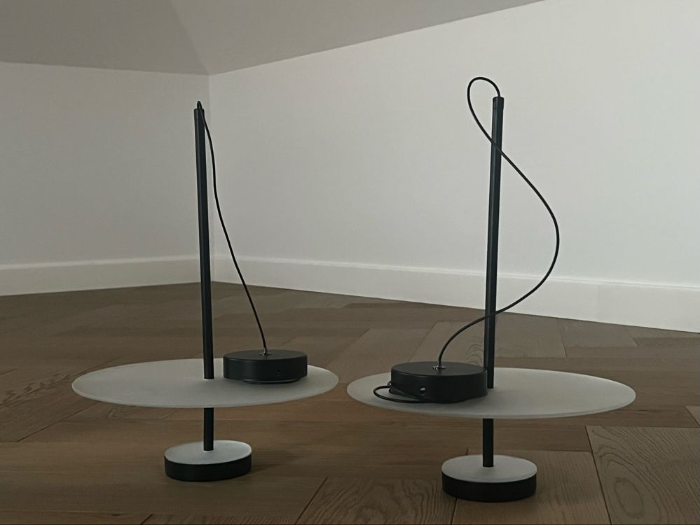 Minimalistyczne szklane repliki Vibia Flat