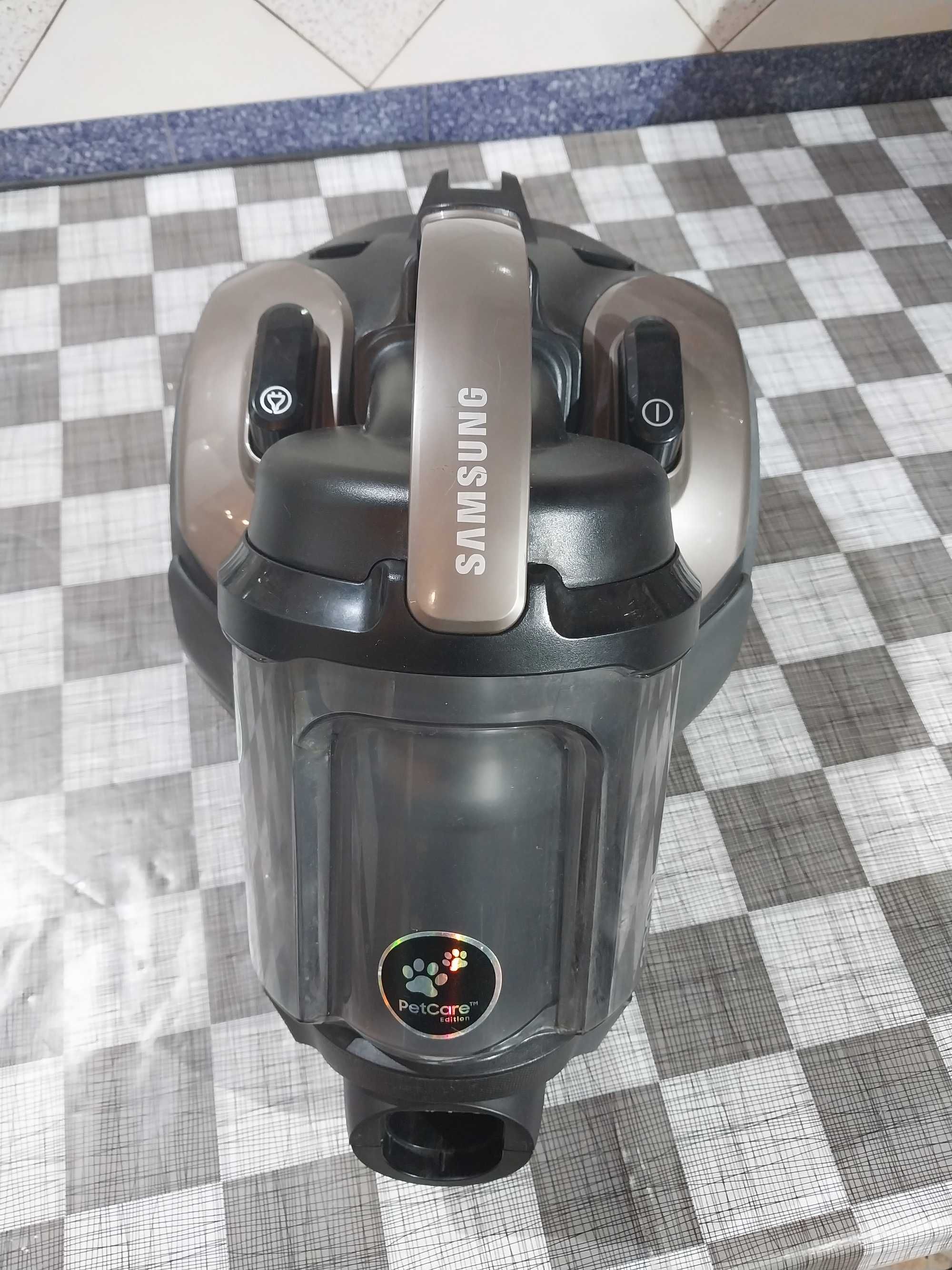 пылесос SAMSUNG 390W Колбовый