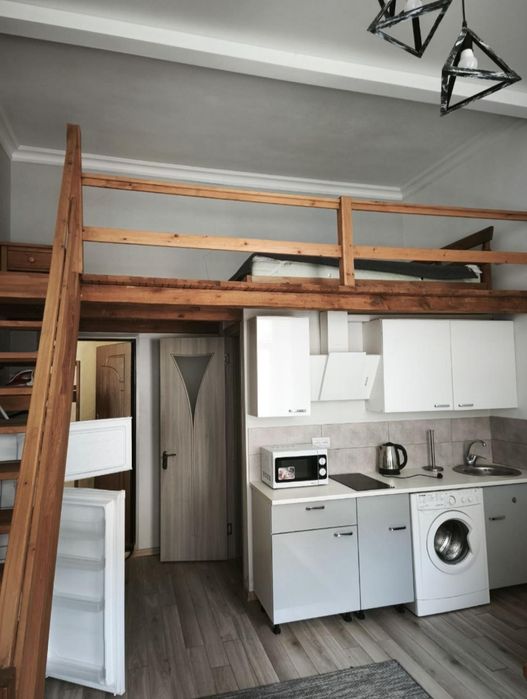 Центр города! Продам мини-отель 190 кв.м. на 5 действующих номеров