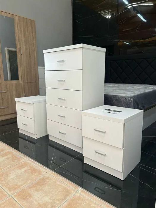 Conjunto de mesa de cabeceira e cómoda - envio grátis