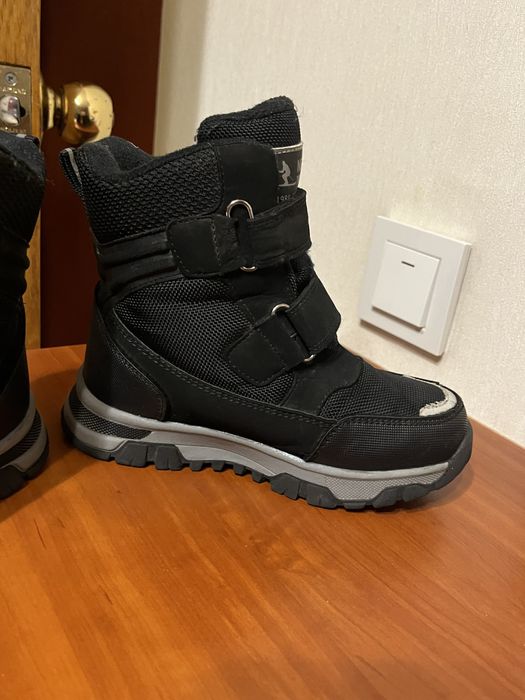 Продам зимове взуття BI&KI на хлопчика