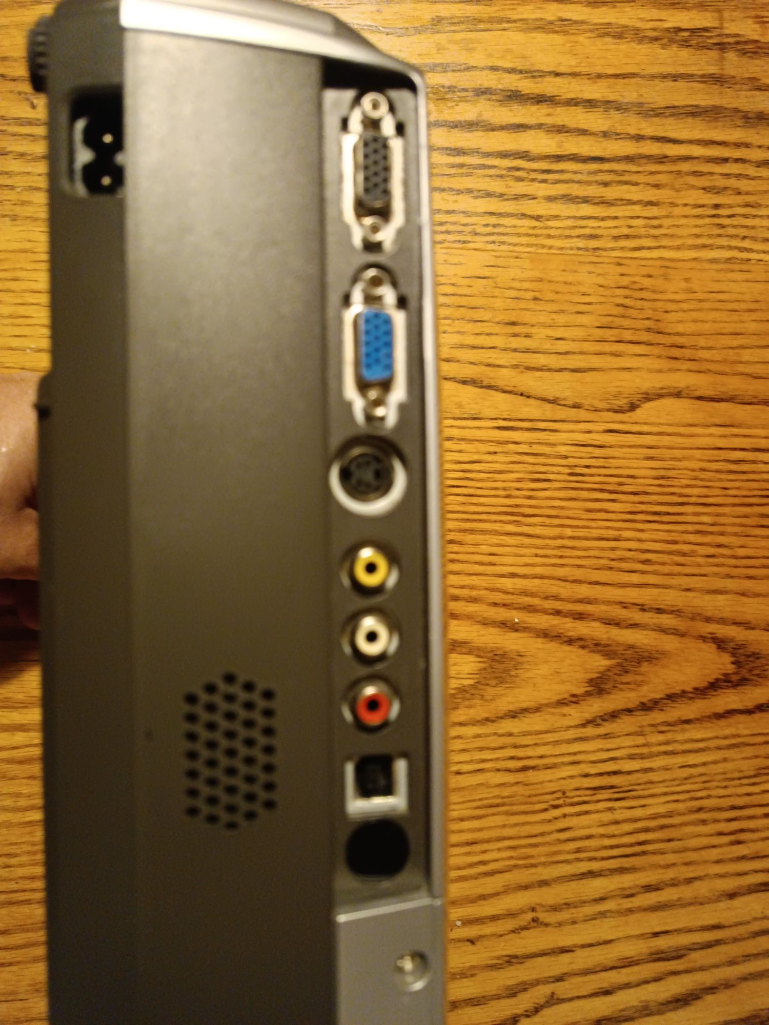 Projektor Epson EMP-S3, multimedialny, rzutnik