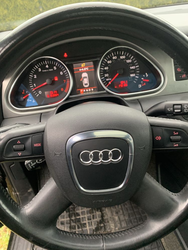 Sprzedam Audi Q7 4.2 FSI