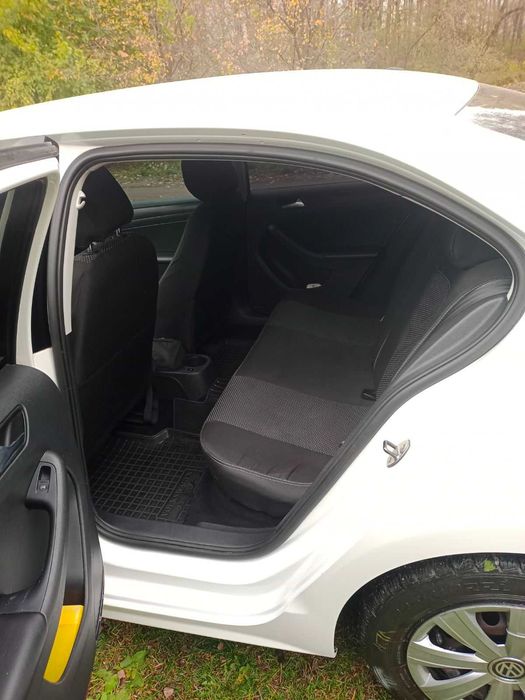 Volkswagen Jetta 2012