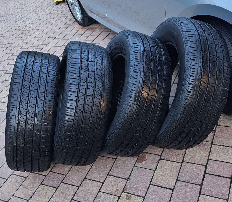 265/60/R18 Continental Cross Contact