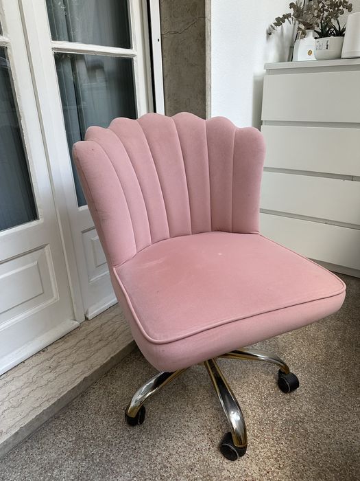 Cadeira giratória rosa