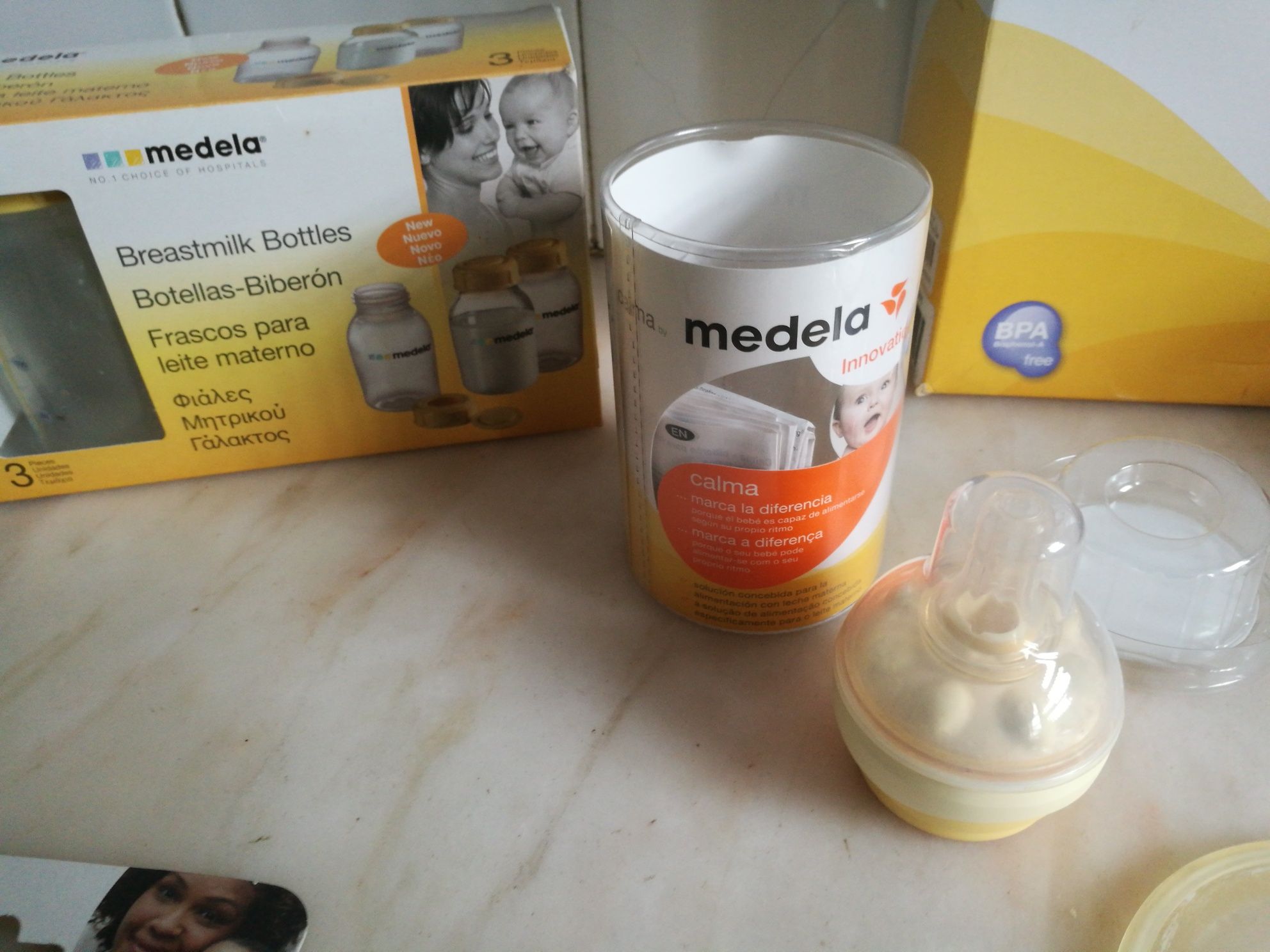 Bomba dupla tirar leite materno Medela electri plus c muitos extras