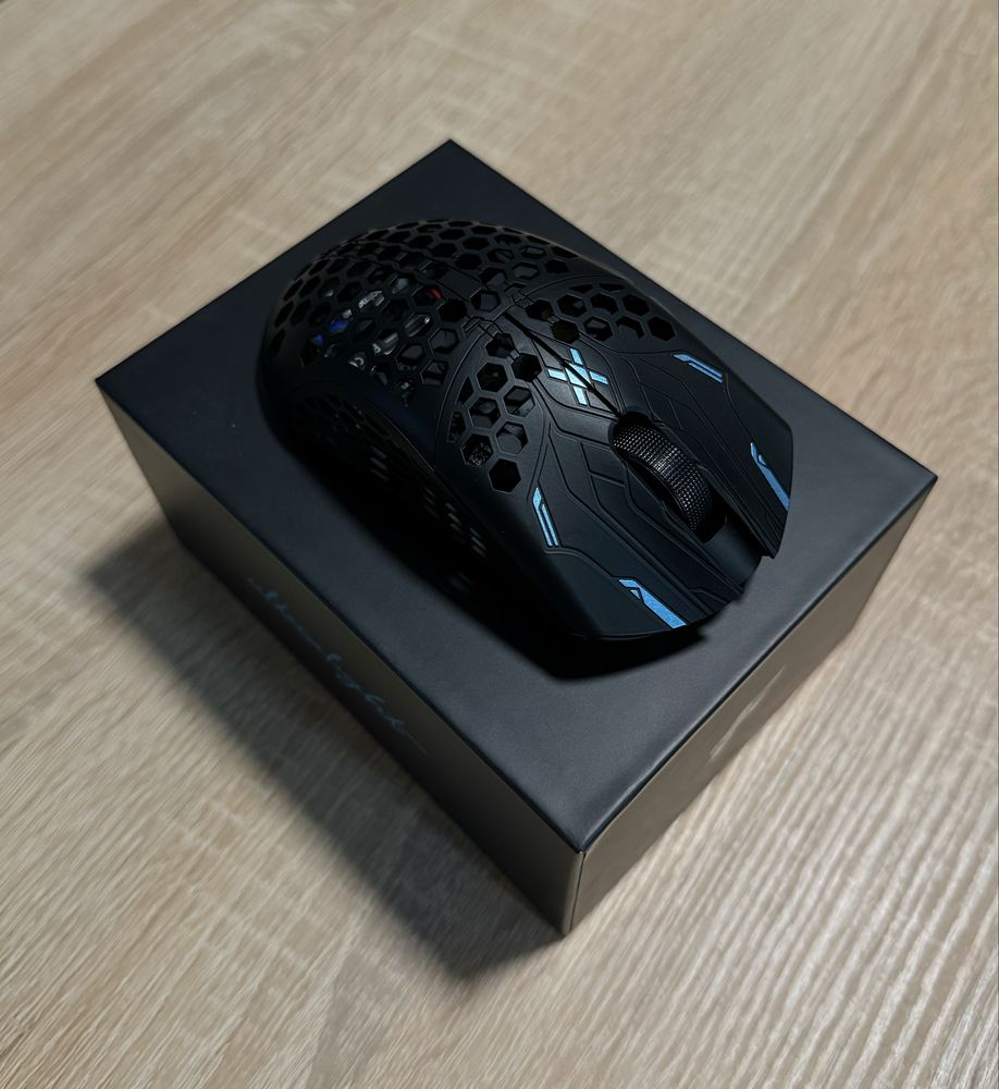 Модифікована Finalmouse ULX Phantom (Lion) UltralightX 8000Hz Гц Хуано