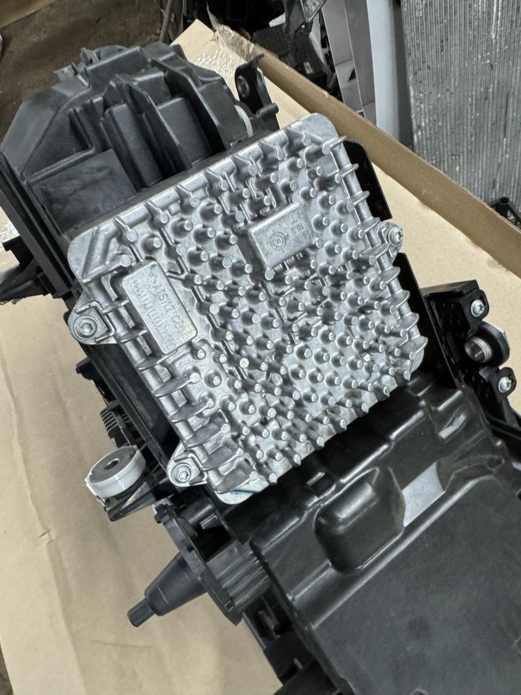 Продам фару BMW G30 8499119-03   8499120-03