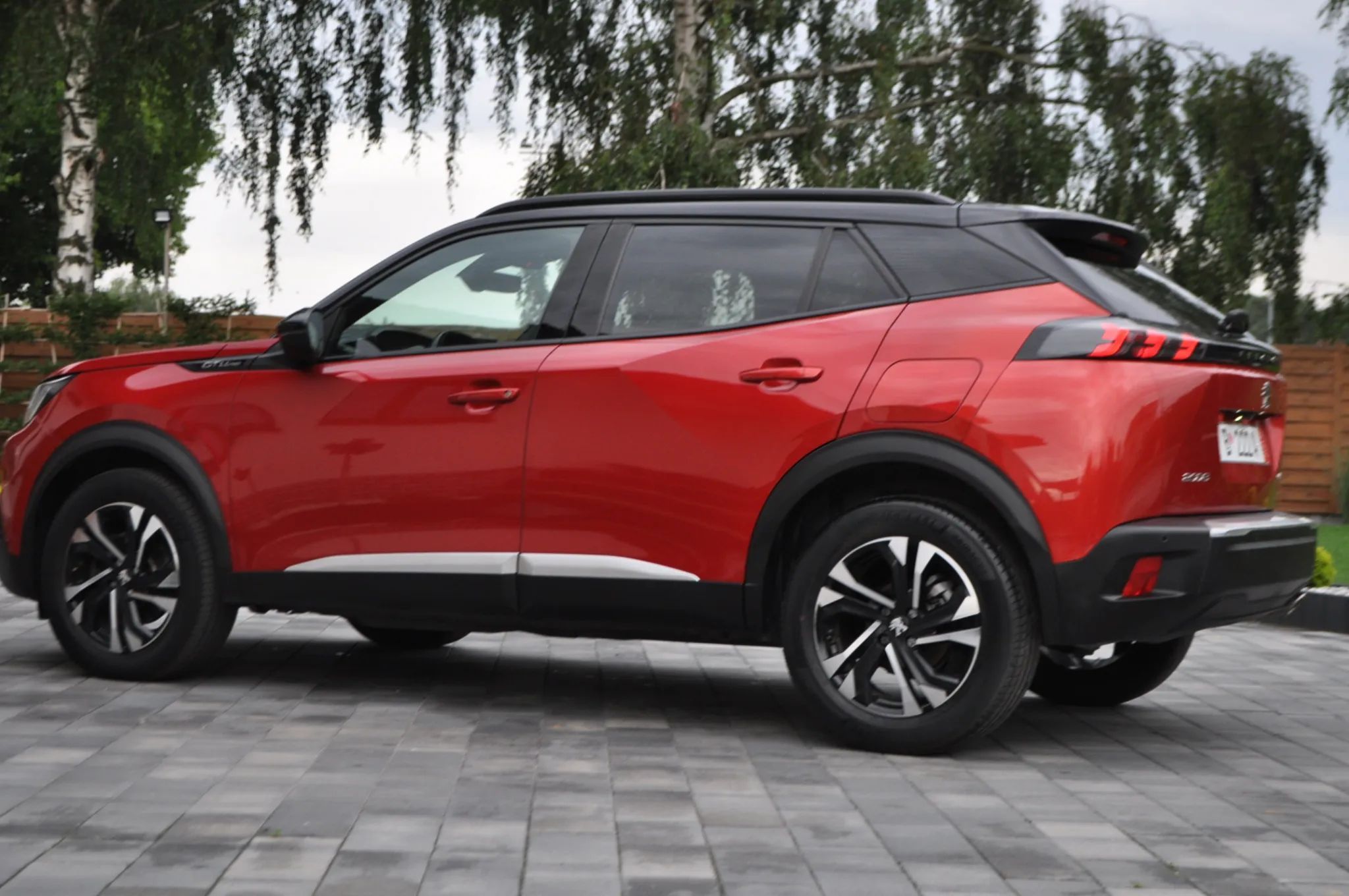 Peugeot 2008 GT-line ,Kamery 360&#039;&#039;,Podgrz.Fotele ,Full Led, PIĘKNY KOLOR !!!