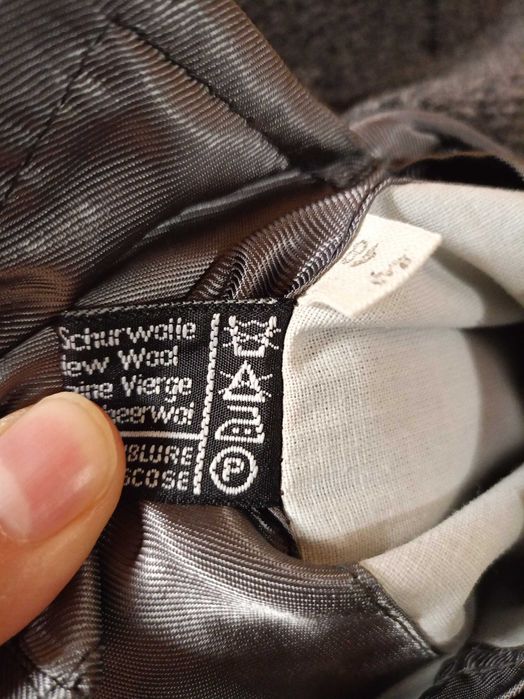 Продам пальто Crombie by Claude Hilton