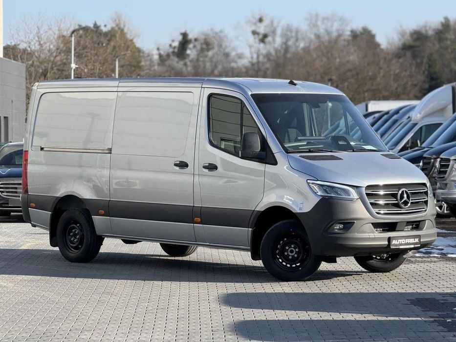 Mercedes-Benz Sprinter  Sprinter Furgon 317 (170 KM) średni L2H1 3665mm Facelift PRO LED