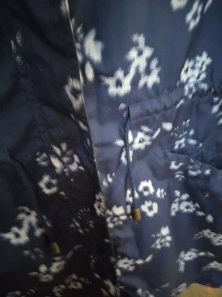 Жіночій дощовик на підкладці