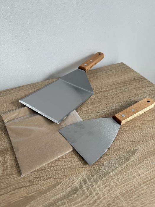2 szpatulki do grilla/ smash burgerów/ teppanyaki