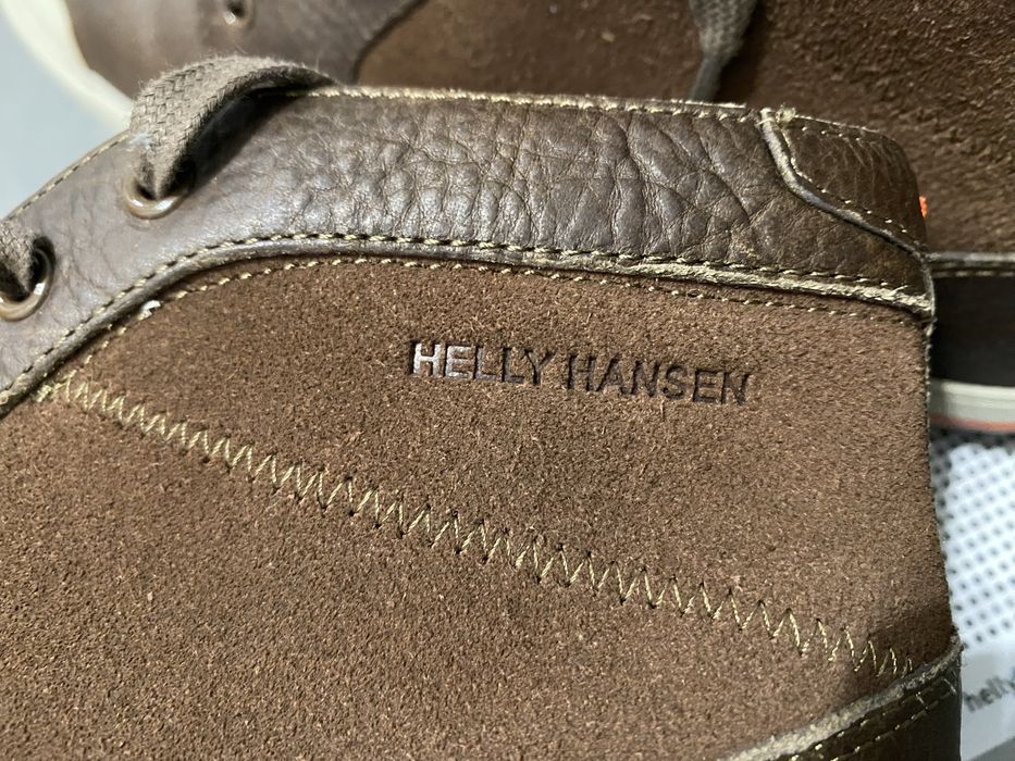 Продам мужские ботинки Helly Hansen