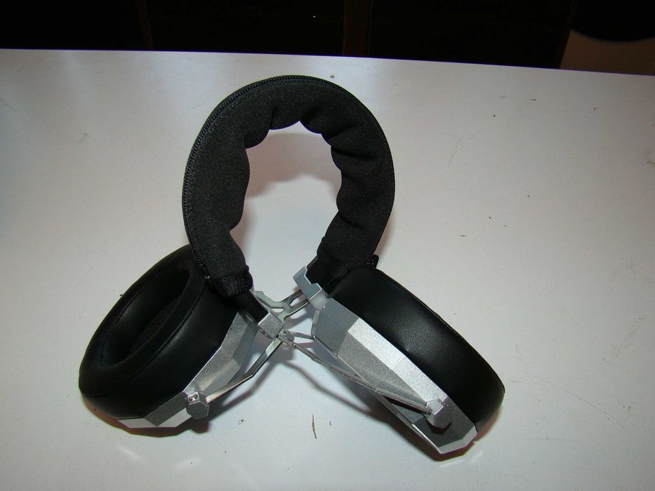 наушники Sound Reality . Модель "Solo" и "Solo+"