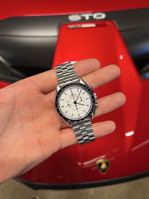 Omega Speedmaster Moonwatch Professional “White Dial”