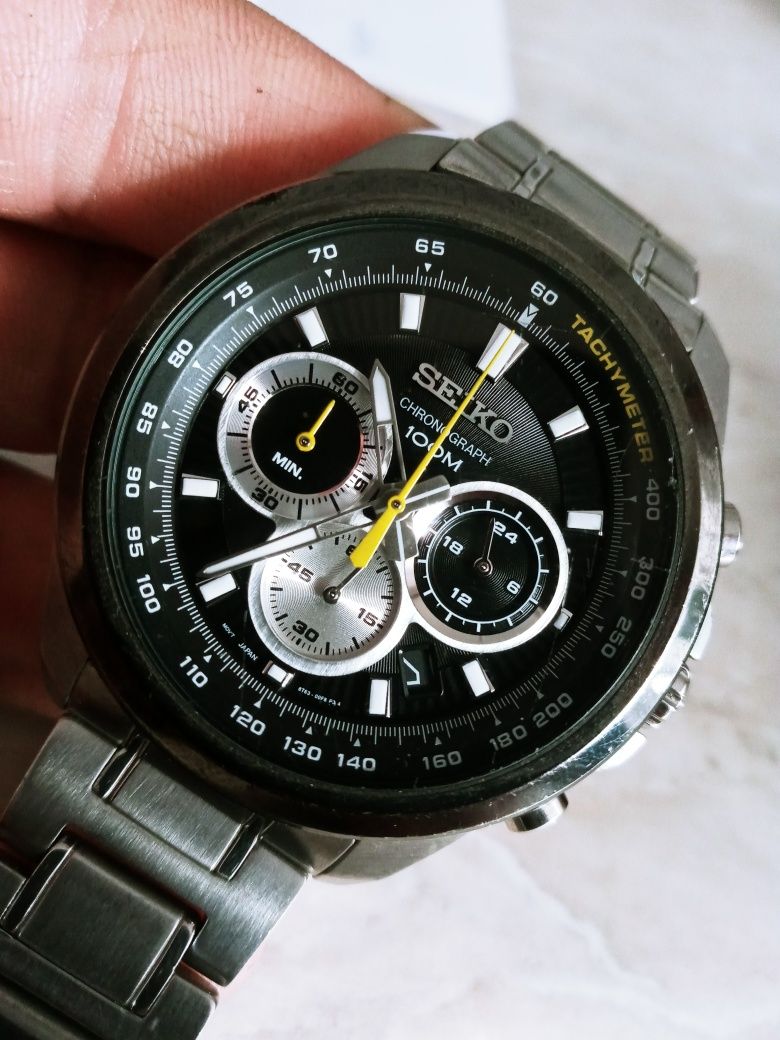Zegarek Seiko Chronograph 100M