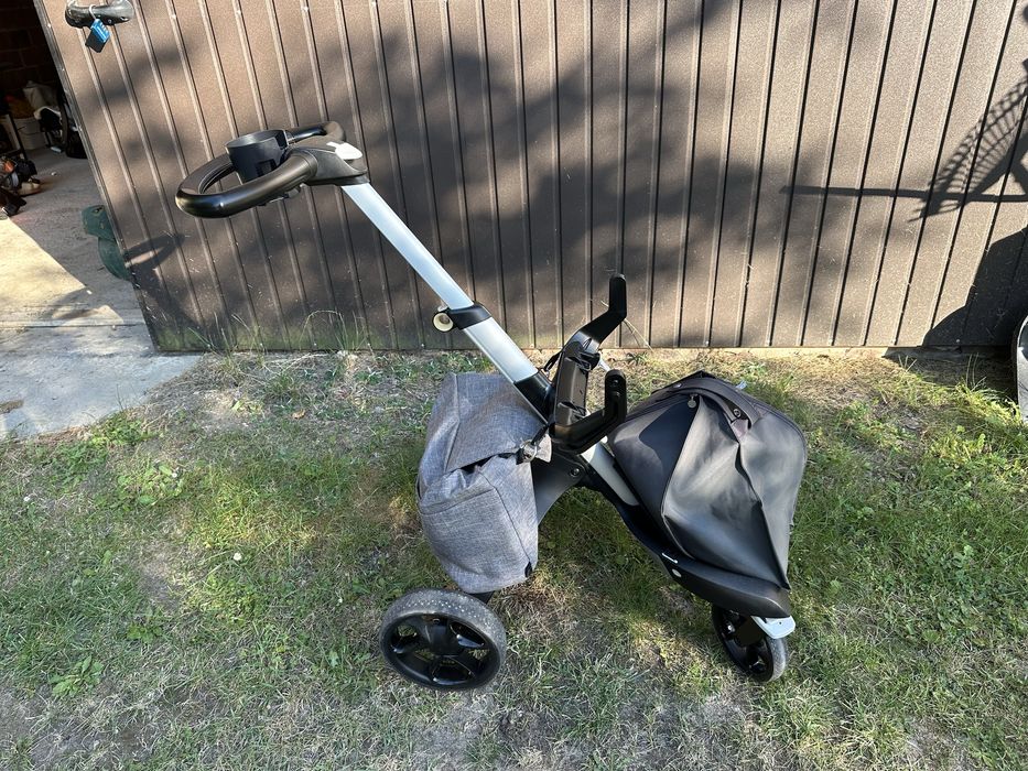 Stokke V6 wózek dla dziecka 3w1