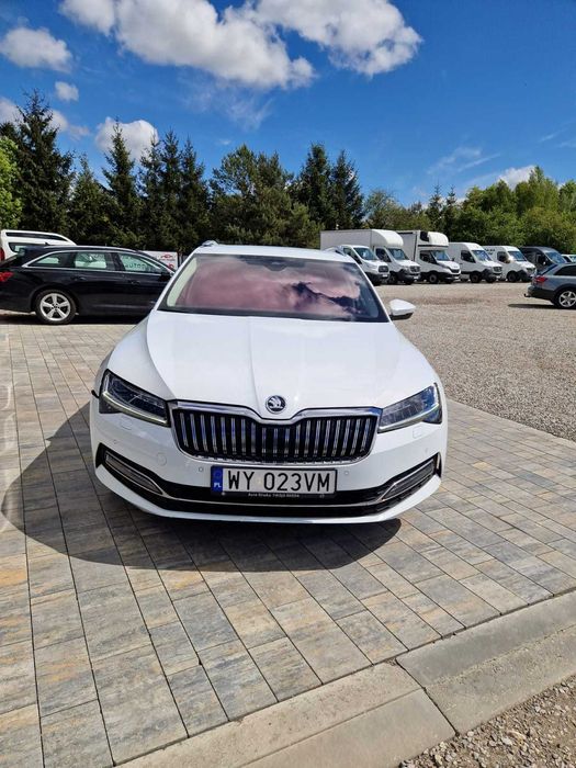 SKODA SUPERB 1.5 TSi / FA VAT 23% / LED/ CANTON/ I rej 2022  48.190km