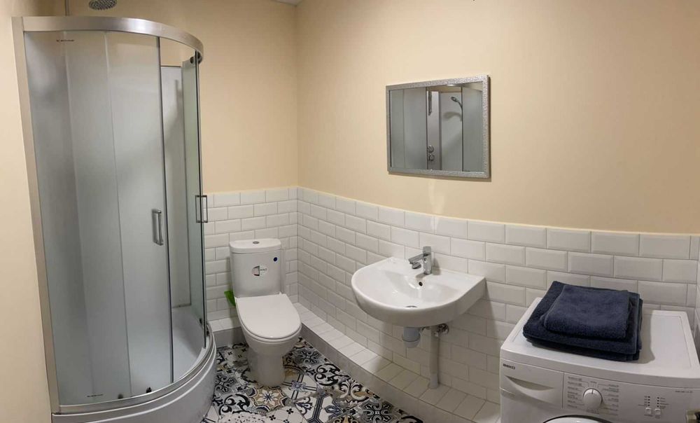 2-на квартира ЛЮКС ЦЕНТР кондиціонер подобово, погодинно 600