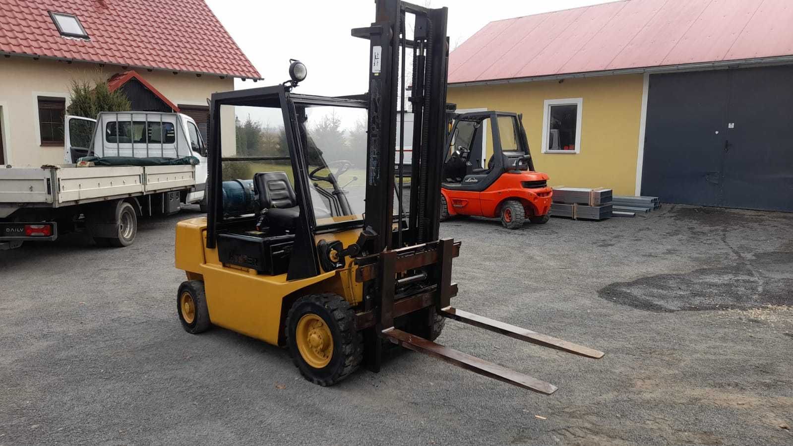 wózek widłowy HYSTER 3 t  zadbany z niemiec... dobra cena