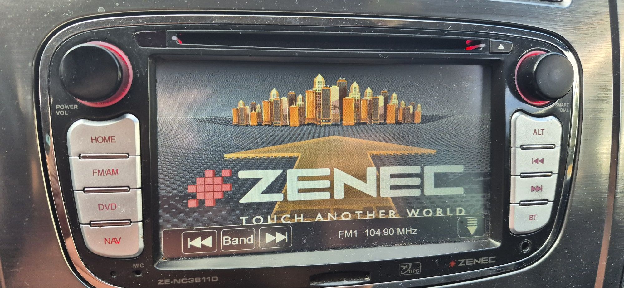 Radio ford ZENEC
