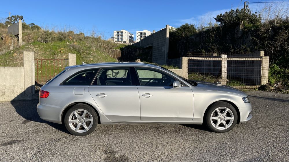 AUDI A4 Avant B8 2.0TDI