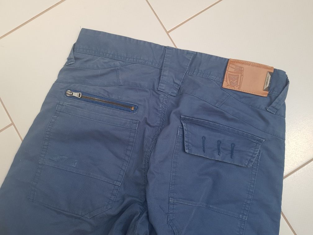 Spodnie niebieskie 31