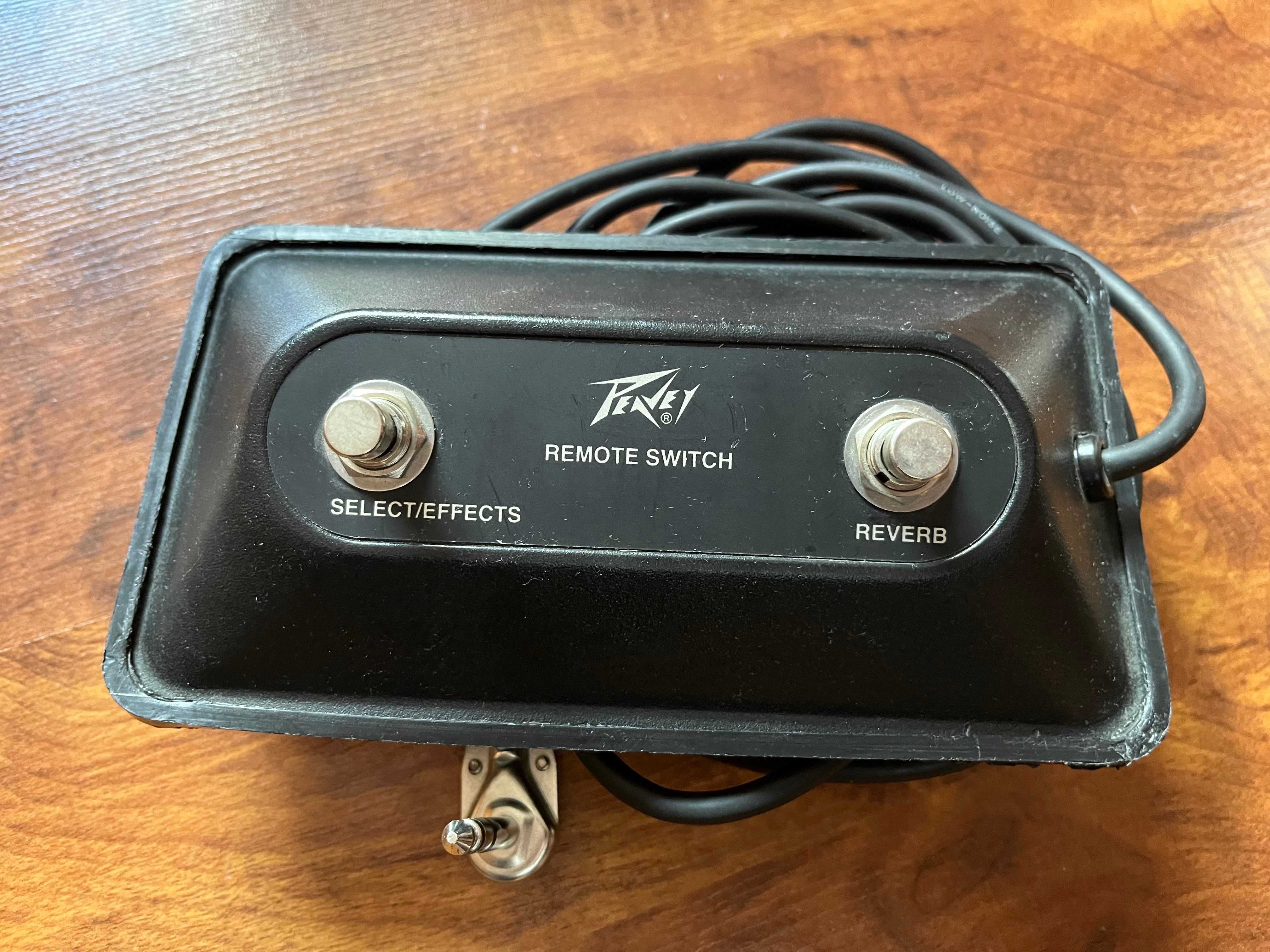 Peavey Bandit 112 (combo gitarowe/wzmacniacz/piec + osprzęt)