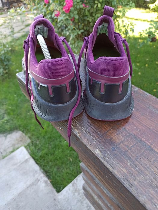 Жіночі кросівки Nake FreeMetcon5