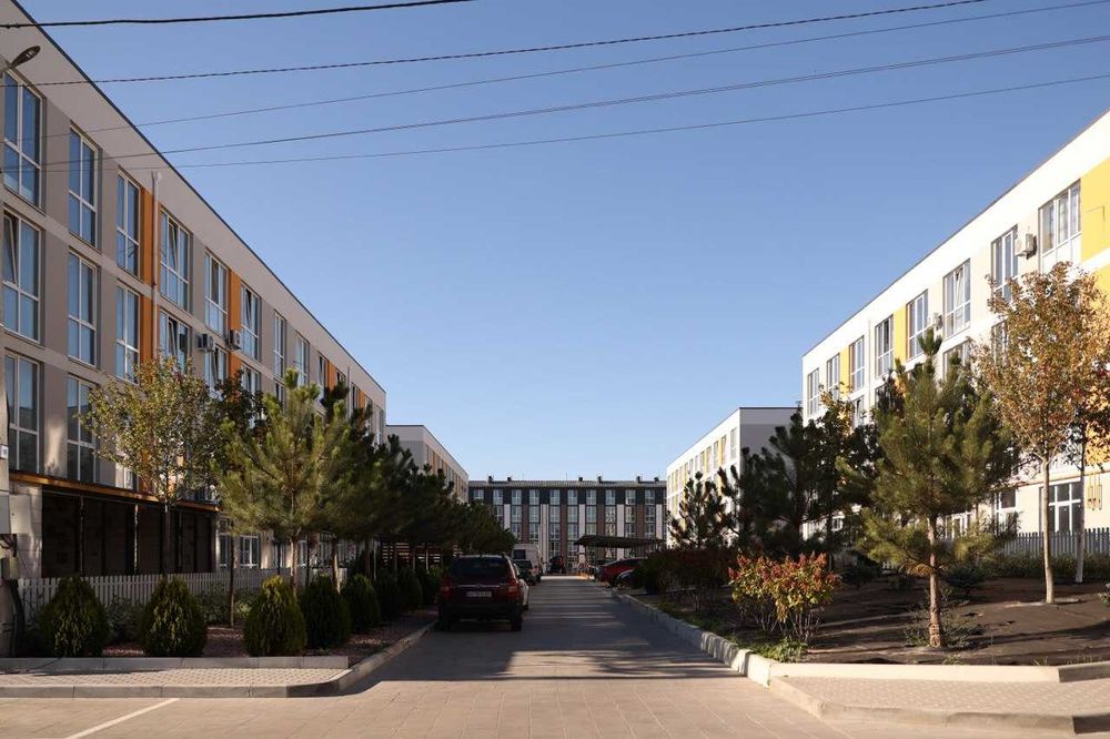 Велика квартира 55 м² із вітальнею та кухнею-їдальнею ЖК Sanville Park
