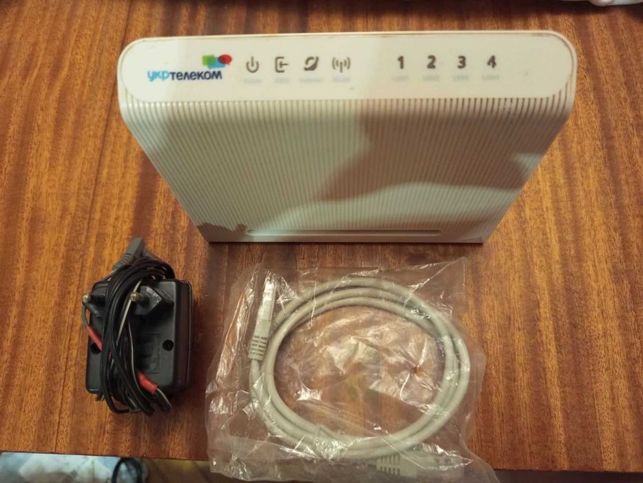 Роутер Huawei Укр.телеком в ідеалі,йде інший блок живлення,шнур мережі