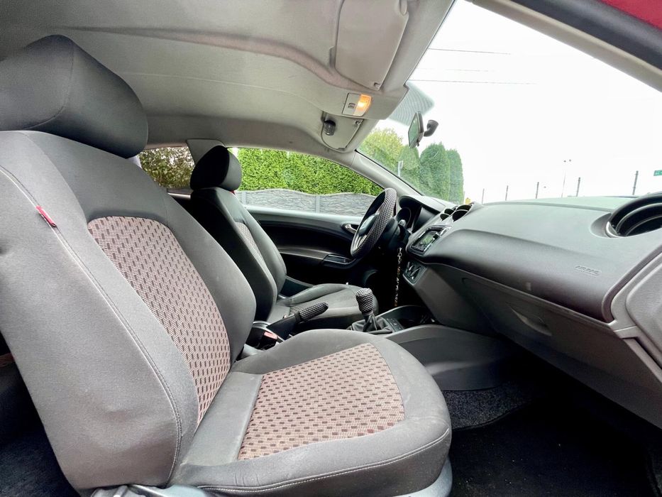Seat Ibiza 1.2 benzyna mały przebieg