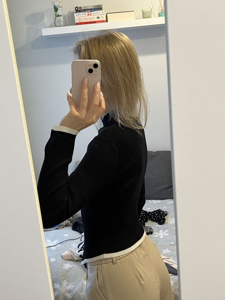 Asymetryczny cienki dopasowany sweter