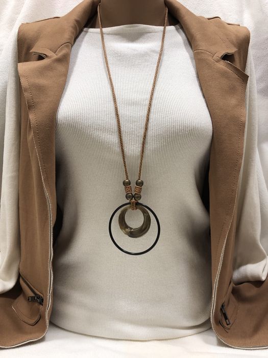 Украшение на шею в стиле бохо