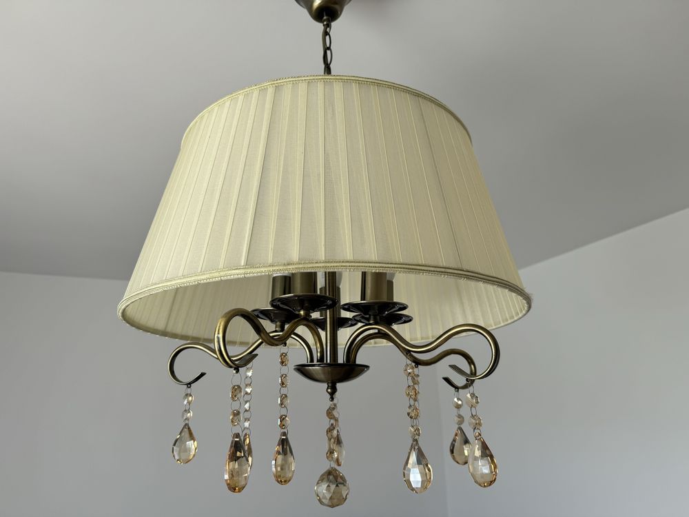 Piękna, duża lampa sufitowa, żyrandol na 5 żarówek