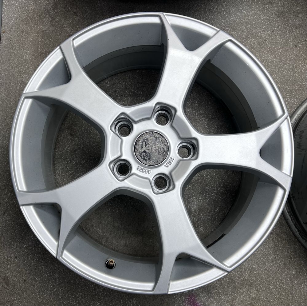 Диски R18 5 127 et56 J8 титани Jeep Grand cherokee джіп