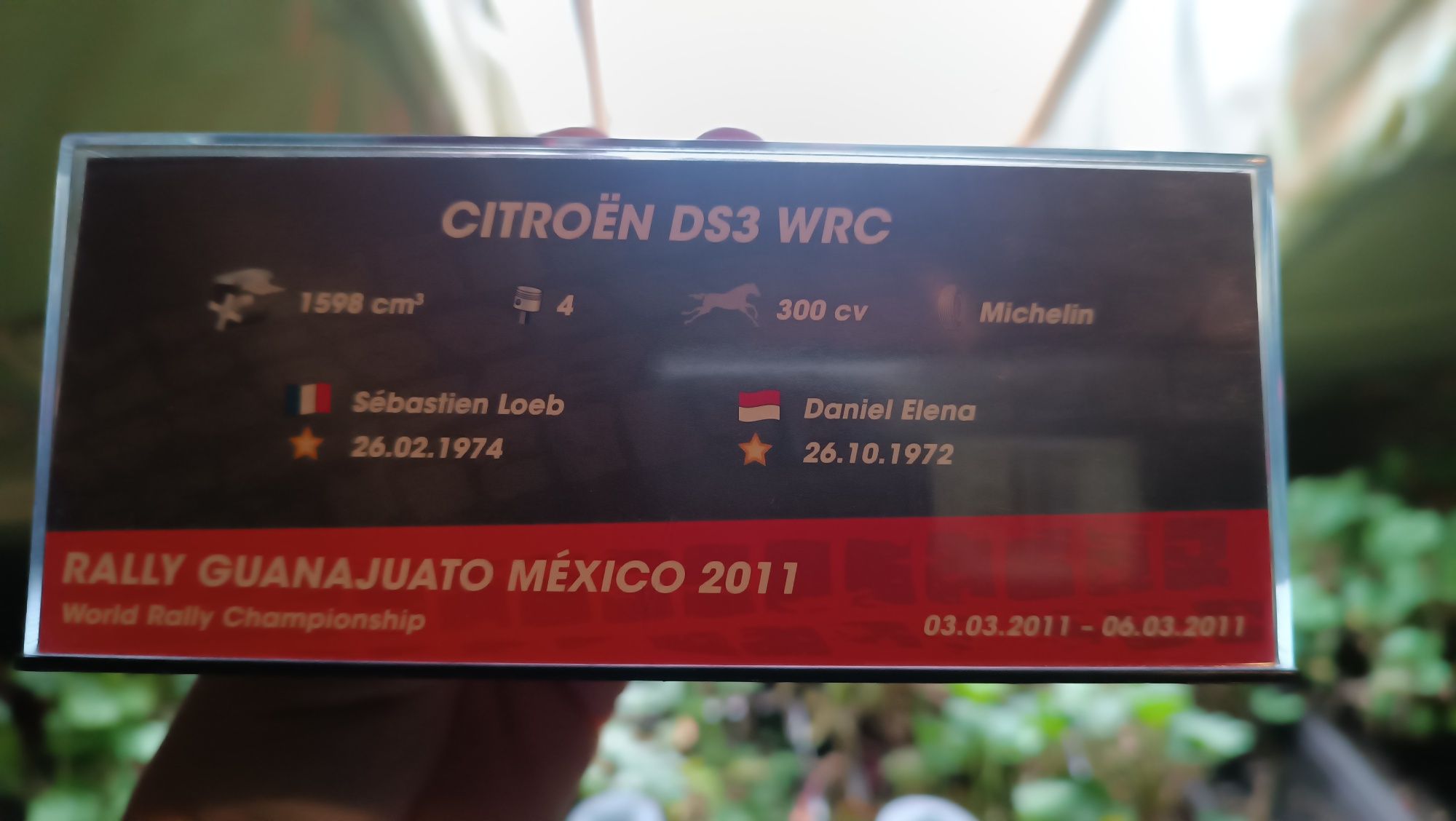Model 1:43 Sebastien Loeb/Daniel Elena Citroen DS3 WRC