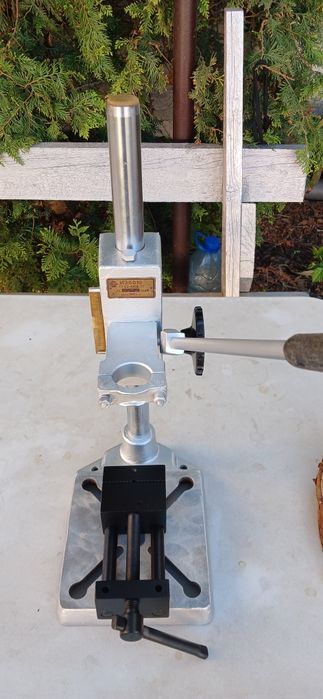 Стійка для дріллі