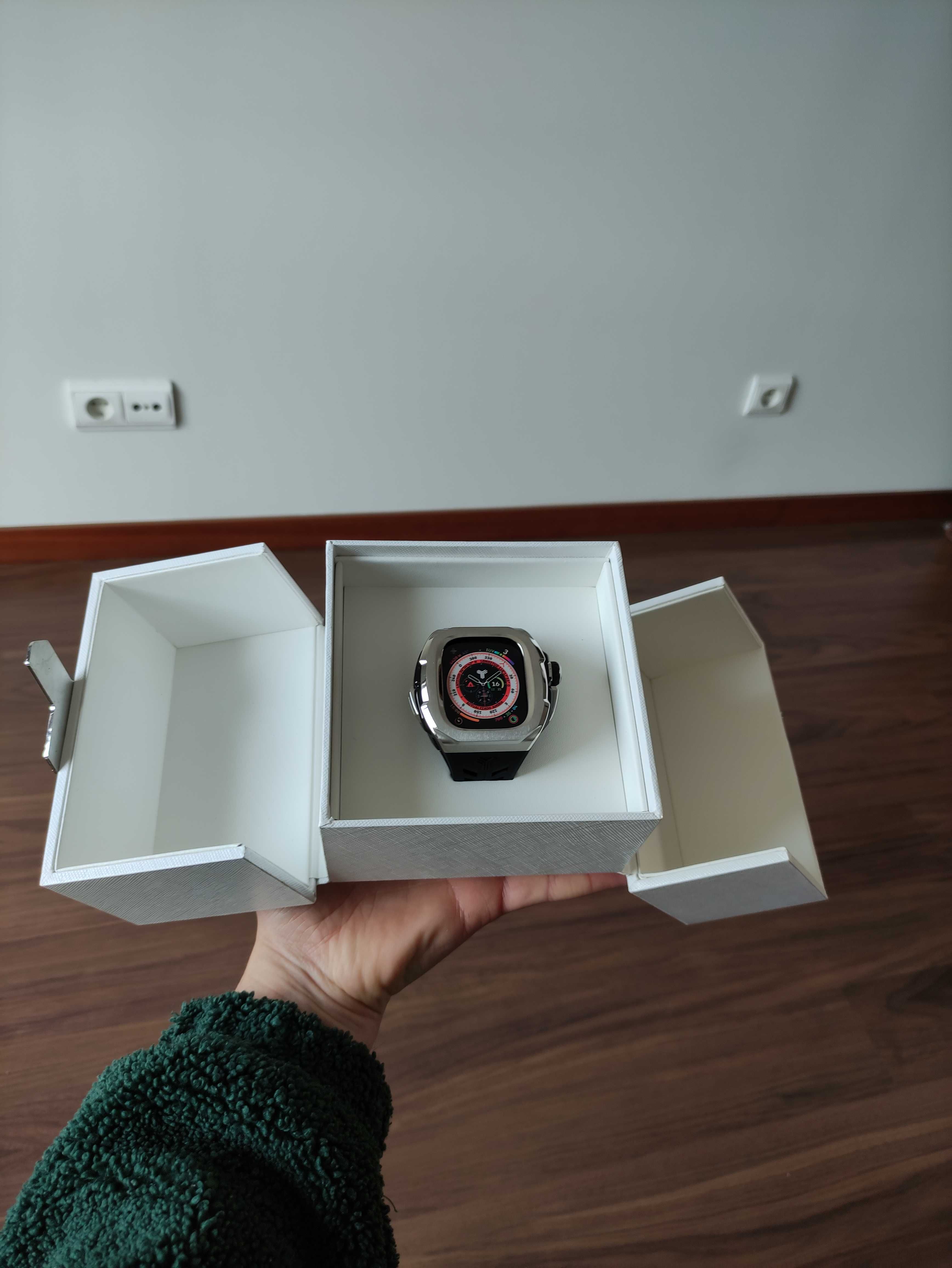 Case premium para Apple Watch Ultra (NOVA) Y24