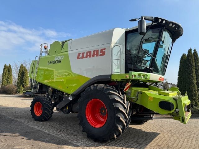 Kombajn Claas Lexion 660