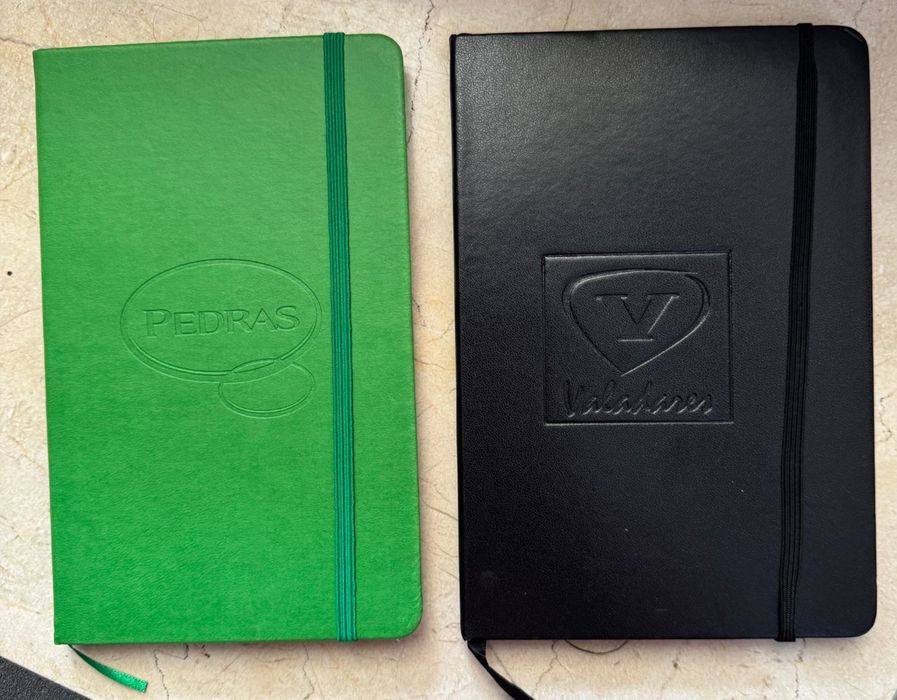 Agendas A5 verde e preta