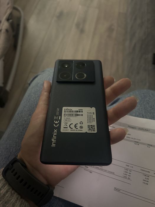 Infinix note 40 pro 12+256gb black