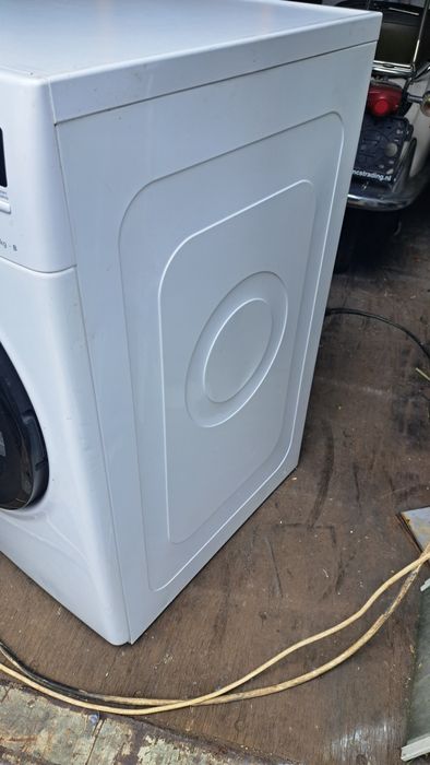 Sprzedam suszarkę firmy Whirlpool