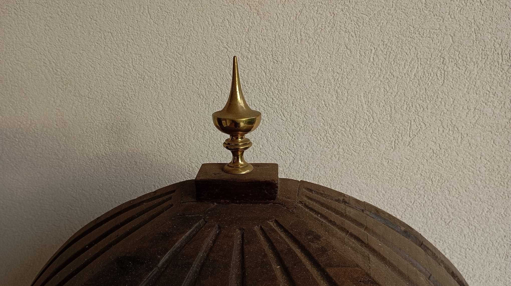 Oratório móvel castanho madeira