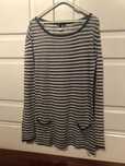 blusa/ túnica azul branca em malha marca MANGO tamanho XL