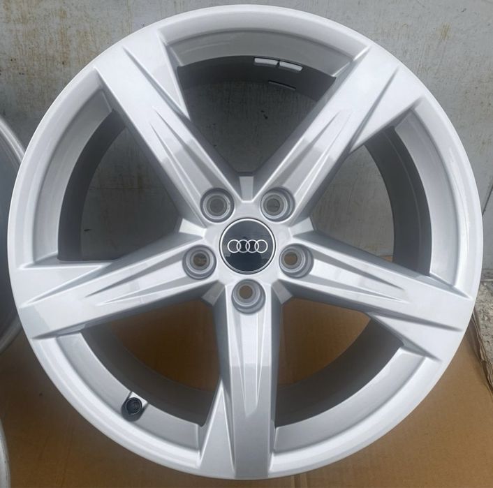 Диск 1шт R18 5x112 Audi Q5 A6 C7 C8 80A601025BE