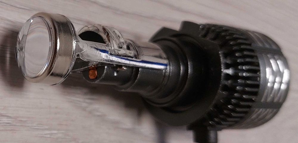 Продам Led лампы Н7