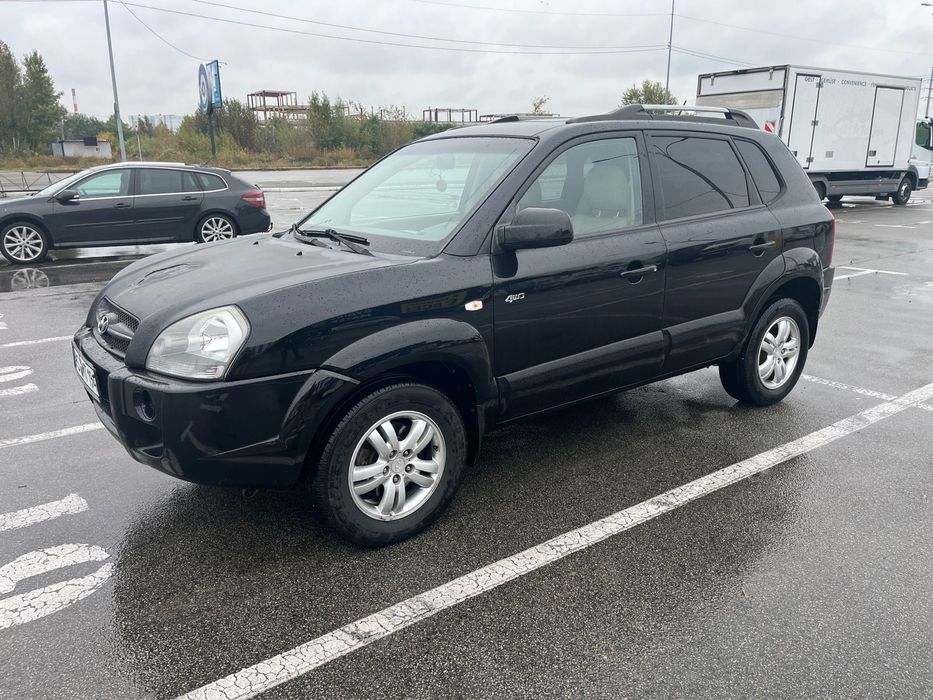 Продам хюндай туксон 2.0 д